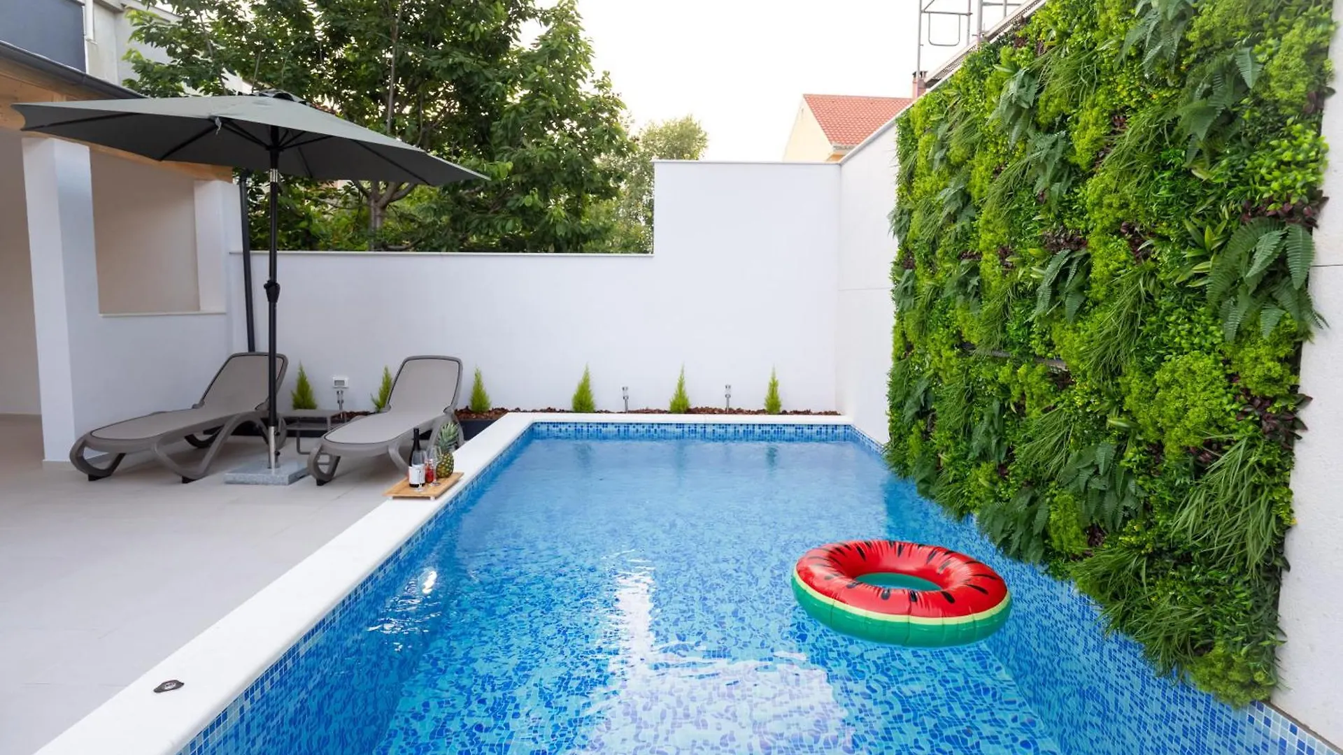 Apartment 88 - Private Heated Pool زادار 0*,  كرواتيا